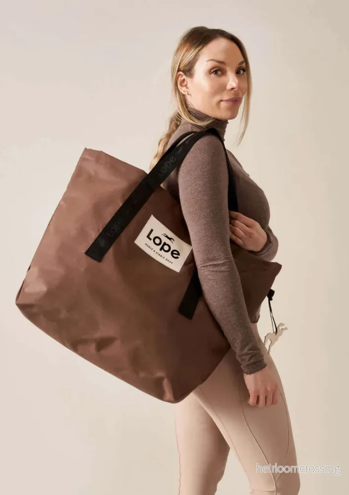 THE CHAMPION BAG REDUX Brun stallväska