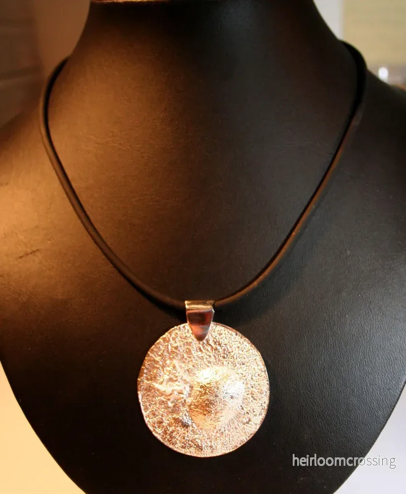 Unikt silverhalsband Månyta - Bild 3