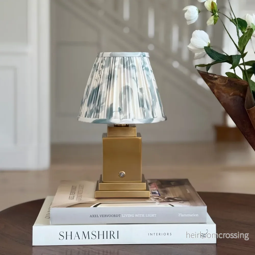Athena Rechargeable Table Lamp (Green Magnolia)