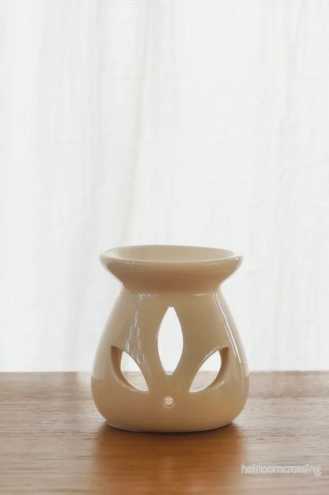 Liten Aromalampa- beige Liten Aromalampa- beige