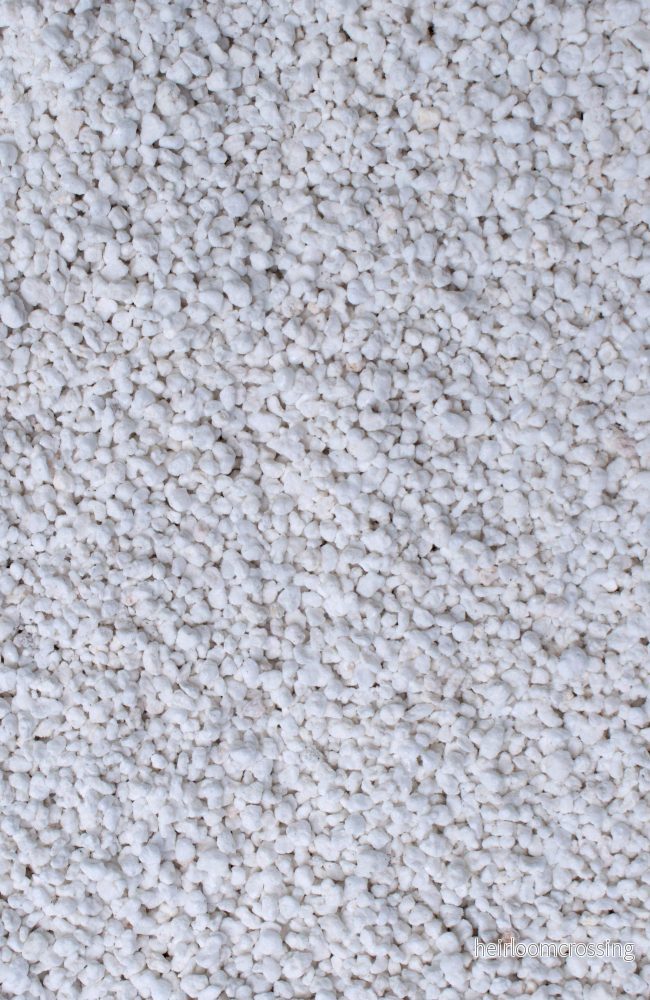 Perlit (perlite)